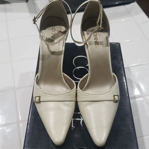 Connie Heels